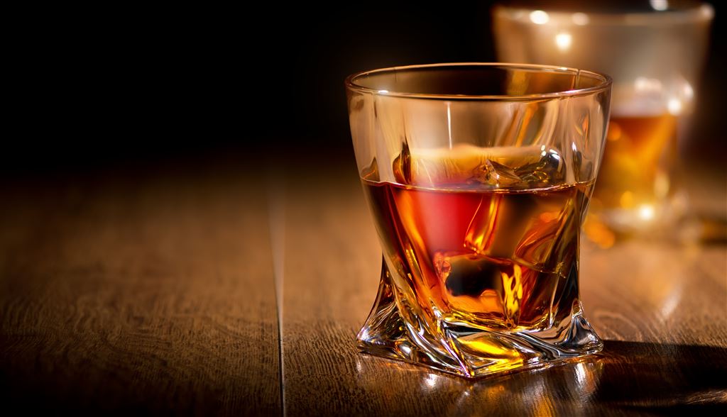 Are Glencairns the Best Glasses for Drinking Bourbon?