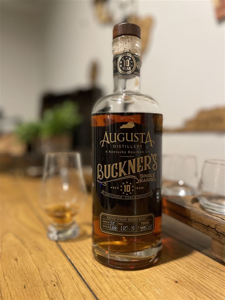 Augusta distillery Buckner‘s 10 year single barrel bourbon