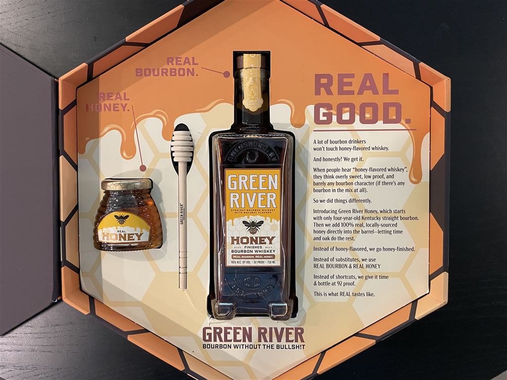Green River Honey Finished Bourbon Whiskey Packaging