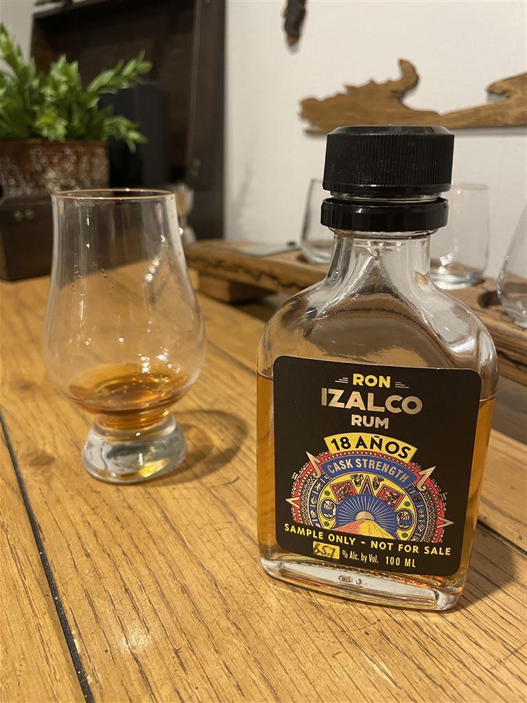 Ron Izalco Rum Cask Strength 18 Years 